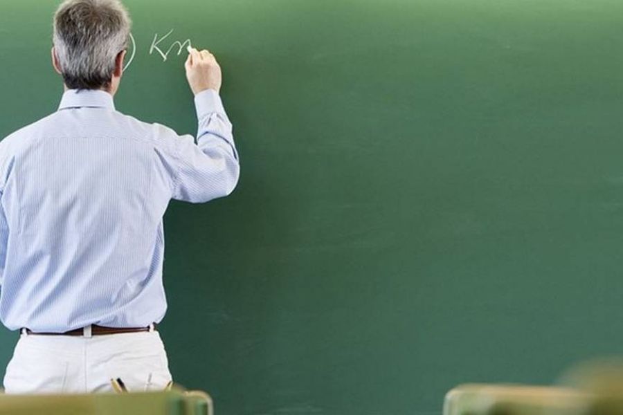 Αντίστροφη μέτρηση για την αξιολόγηση των εκπαιδευτικών