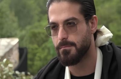 Η έκκληση για τις φωτογραφίες με το τραυματισμένο του χέρι
