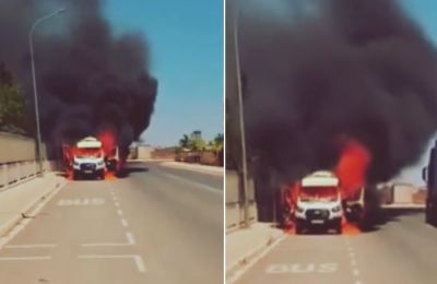 Στις φλόγες εν κινήσει όχημα στη Δερύνεια - Βγήκε έγκαιρα ο οδηγός 