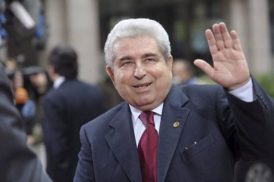«Έφυγε καθαρός»- Η ανάρτηση του Χρίστου Χριστόφια για τον πατέρα του