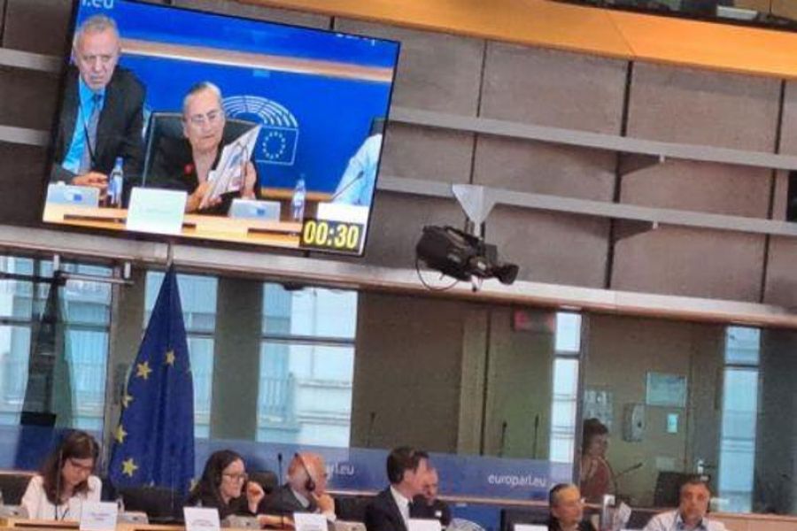 Μάντολες: Οι κραυγές, οι φωνές είναι μέσα στα αυτιά μου…