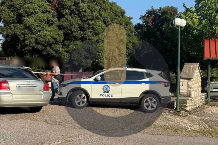 Ελλάδα: Σκότωσε την κουμπάρα του έξω από το σπίτι της
