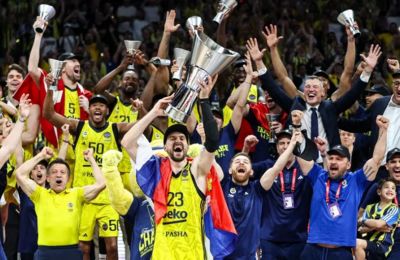 Όλες οι ομάδες που έχουν πετύχει triple crown!