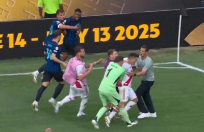 Ο Ακούνια πήρε στο κυνήγι τον Ντούμφρις (vid)