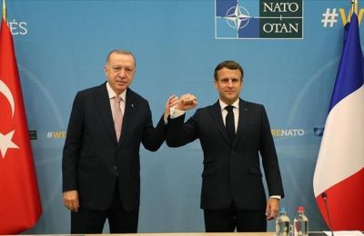 Από την έντονη αντιπαράθεση, Ερντογάν και Μακρόν πέρασαν στη συζήτηση για συνεργασία των κρατών τους στον αντιπυραυλικό τομέα