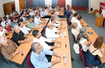 ΑΚΕΛ: Αυτό είναι το νέο Πολιτικό Γραφείο και η νέα Κεντρική Γραμματεία