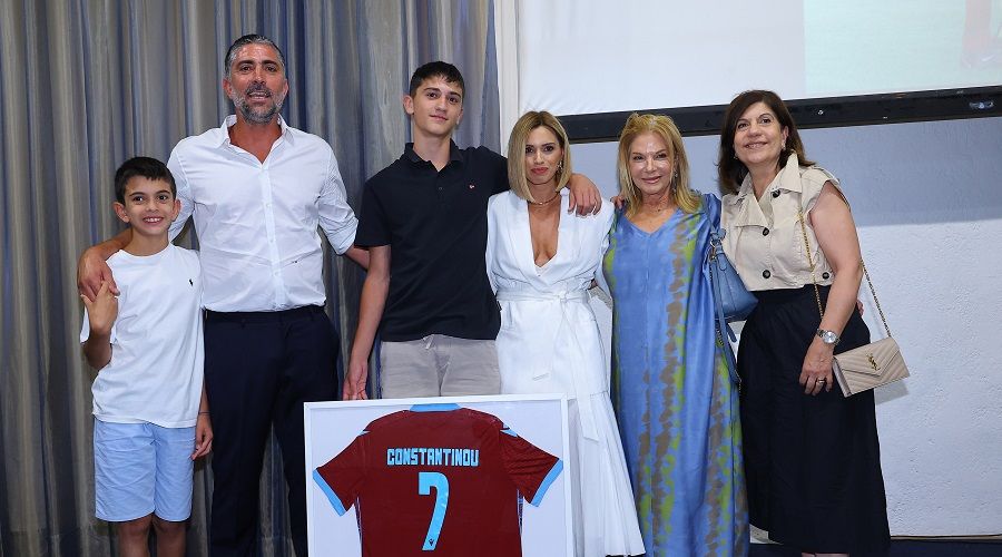 ΕΝΠ: Τίμησε τον Μιχάλη Κωνσταντίνου (pics)