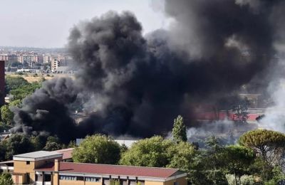 Συγκλονιστικό βίντεο από την ισχυρή έκρηξη σε βενζινάδικο στη Ρώμη
