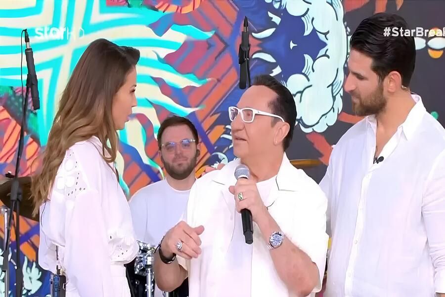 Λευτέρης Πανταζής: «Λύγισε» στο Breakfast@Star την ώρα που τραγουδούσε