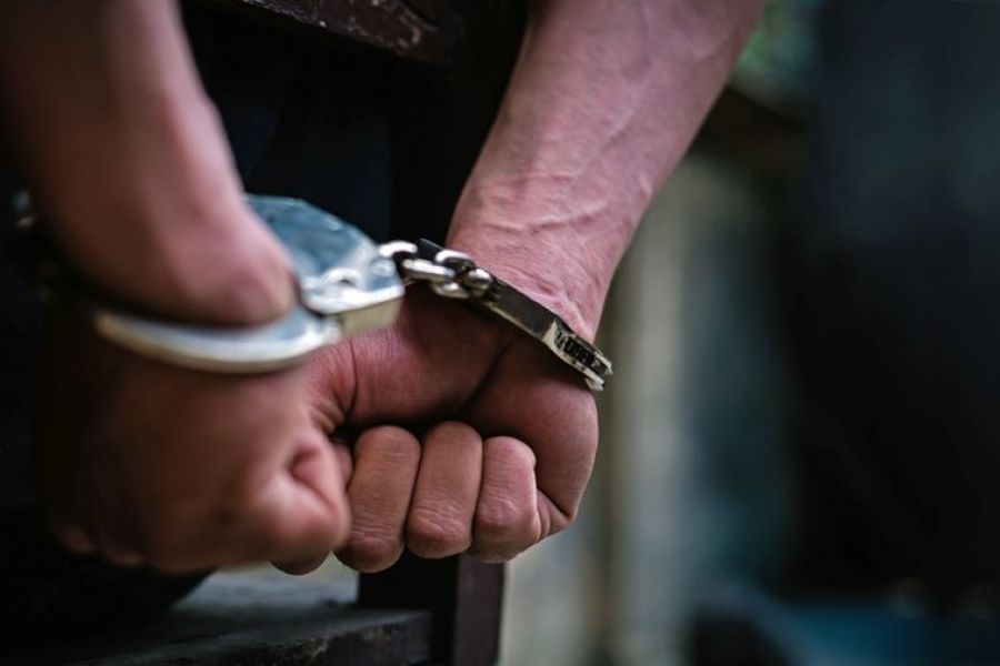 Υπό κράτηση ο ληστής του περιπτέρου στον Ύψωνα
