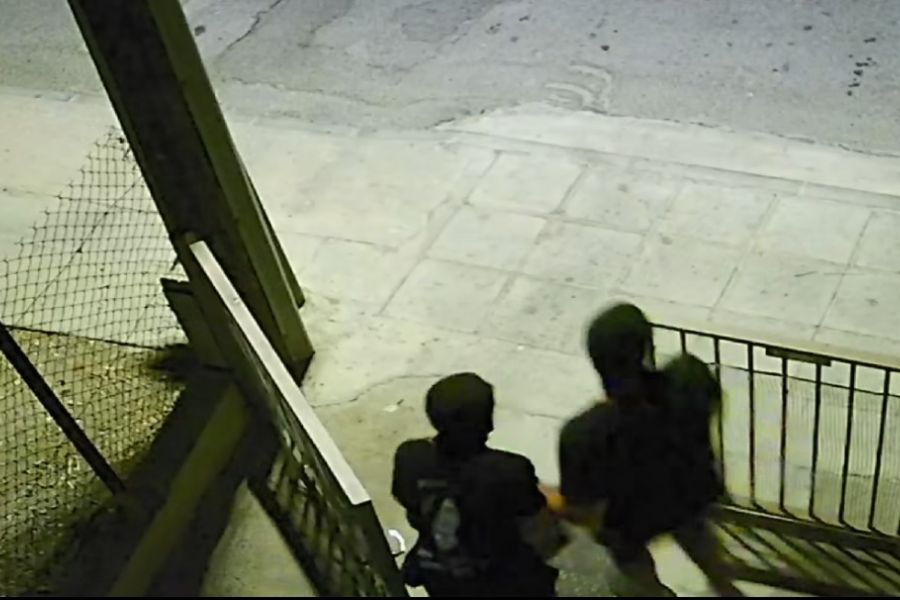 Καρέ – καρέ η στιγμή που κλέβουν μοτοσικλέτα στη Λεμεσό (ΒΙΝΤΕΟ)