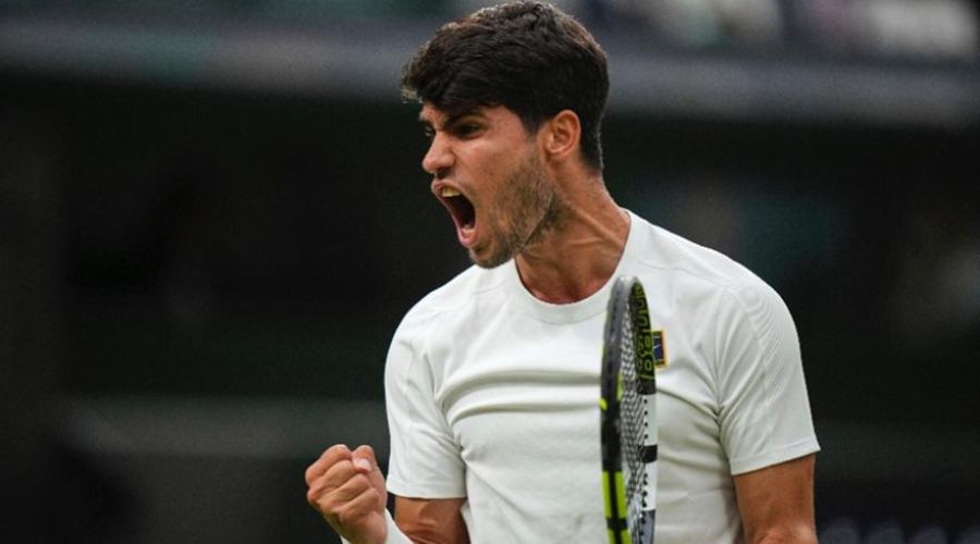 Wimbledon: Σαρωτικός Αλκαράθ κόντρα στον Ρούμπλεφ