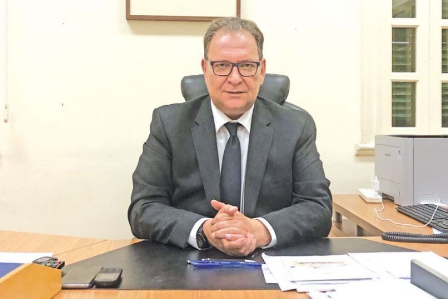 Έβγαλαν μαχαίρια ΑΚΕΛ και Βίκτωρας για τους φονικούς takata