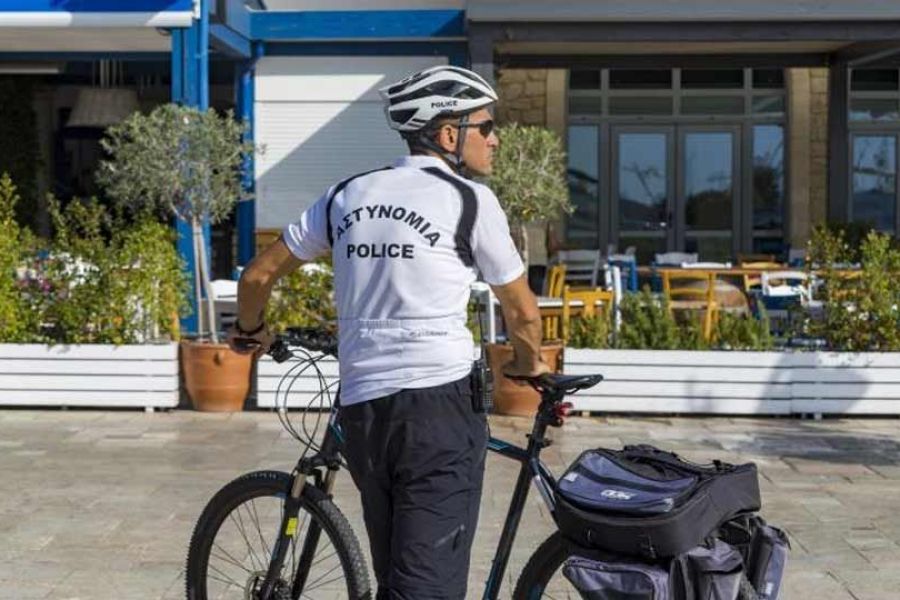 Πήγε για κολύμπι και την ξάφρισαν – Πώς συνέλαβαν τον δράστη
