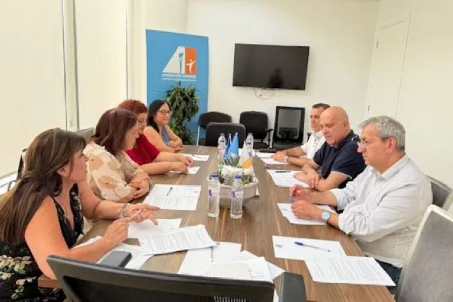 Συνάντηση ΔΗΠΑ με την Ομάδα Παιδιών Εγκλωβισμένων 1974