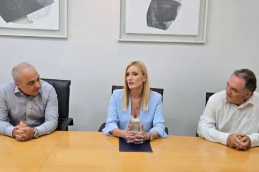 Επισκέφτηκε το Ινστιτούτο Νευρολογίας και Γενετικής η Φωτεινή Τσιρίδου