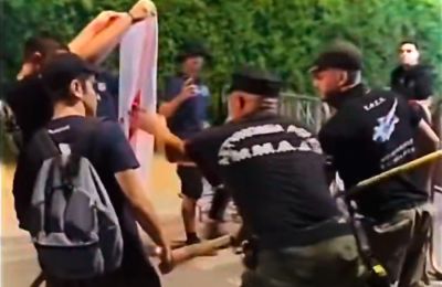 Ο Sefa Karahasan επικροτεί τον Νίκο Χριστοδουλίδη για το περιστατικό με τον αστυνομικό και το σύμβολο της κατοχής στο οδόφραγμα και του εύχεται καλή τύχη