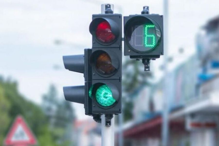 «Stop» Ανωτάτου στα χρονόμετρα σε φώτα τροχαίας με κάμερες «Stop» Ανωτάτου στα χρονόμετρα σε φώτα τροχαίας με κάμερες