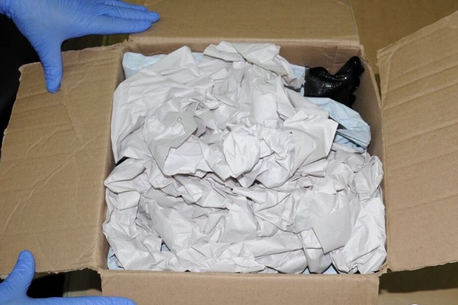 Έστειλαν πακέτα με κάνναβη στο αεροδρόμιο Λάρνακας (ΦΩΤΟΣ)