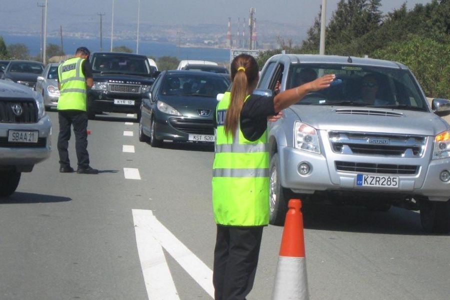 Τροχαίο στον αυτοκινητόδρομο Τροχαίο στον αυτοκινητόδρομο