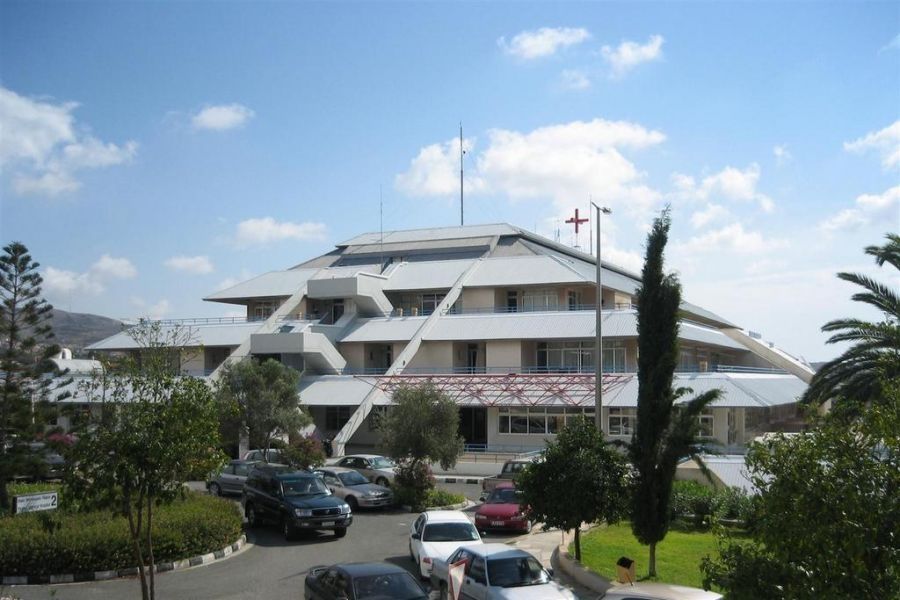 Πήγε μεθυσμένος στις πρώτες βοήθειες και προκάλεσε αναστάτωση Πήγε μεθυσμένος στις πρώτες βοήθειες και προκάλεσε αναστάτωση
