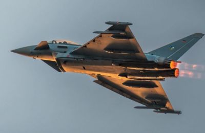 Η υπογραφή του μνημονίου «φέρνει πιο κοντά μια πλήρη συμφωνία για τα Typhoon»