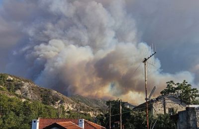 Συνεχίζεται η παροχή βοήθειας προς τους πυρόπληκτους (Φωτό: Καιρόφιλοι Κύπρου)