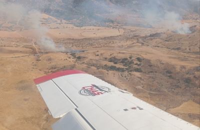 Προχώρησαν με ρίψεις δύο έμφορτα αεροσκάφη που υπερίπταταν