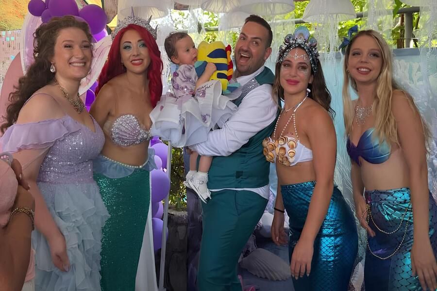 Μαυρικίου – Ζήση: Η βάφτιση «υπερπαραγωγή» της κόρης τους Μαυρικίου – Ζήση: Η βάφτιση «υπερπαραγωγή» της κόρης τους