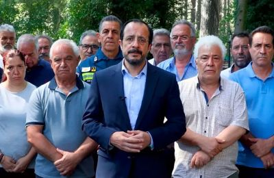 Τι μπορεί να σημαίνει μια συγγνώμη από τα χείλη της εξουσίας, όταν δεν συνοδεύεται από πράξεις; Ποιος απολογείται πραγματικά όταν κανείς δεν παραιτείται; Όταν κανείς δεν απομακρύνεται;