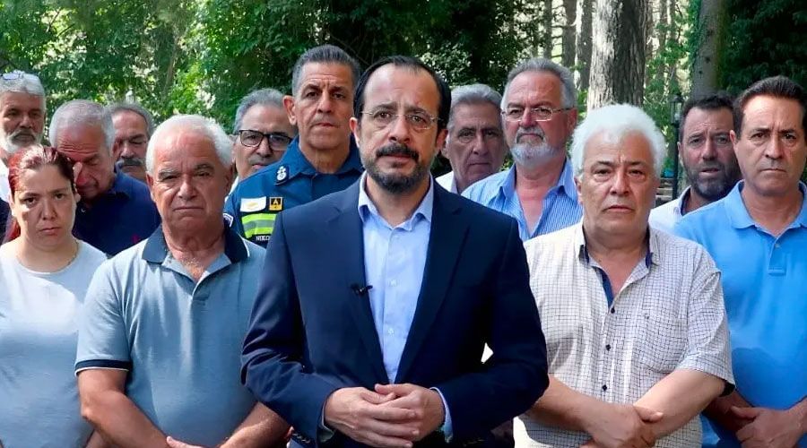 ΔΗΣΥ-ΑΚΕΛ: «Άνοιξαν πυρ» κατά Χριστοδουλίδη μετά το διάγγελμα