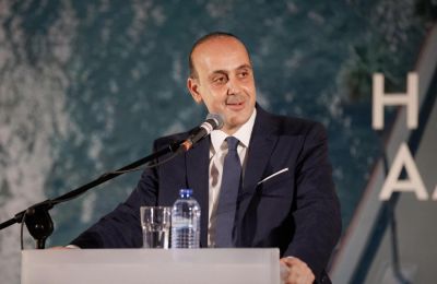«Στην Πάφο για να κτίσεις χρειάζεσαι 240 μέσους μισθούς. Είκοσι χρόνια. Και να μην τρως τίποτα», ανέφερε ο Φαίδωνας Φαίδωνος μιλώντας για το οξύ στεγαστικό πρόβλημα