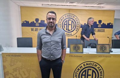 «Υπέρβαση για επιθετικό, επέκταση συνεργασίας με Μακρή και Σινγκ» 
