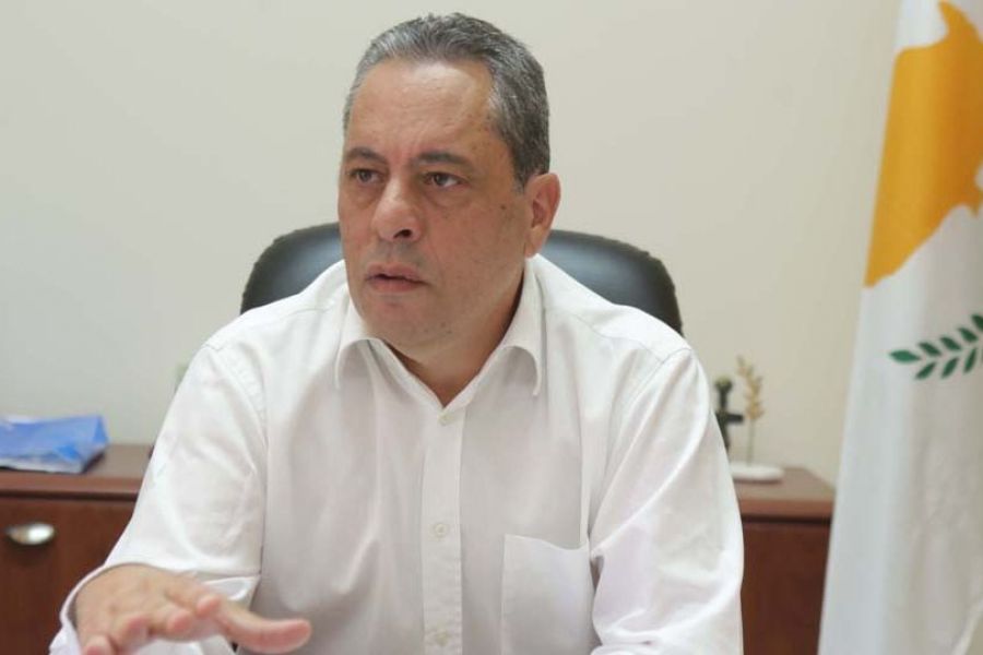 Διαψεύδει ο Πάλμας για πτήσεις αεροπυρόσβεσης από πιλότους Ε.Φ.