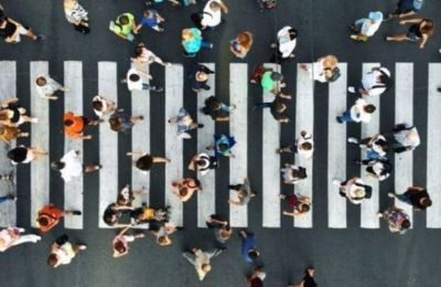 Η μεγαλύτερη πληθυσμιακά ηλικιακή ομάδα ήταν μεταξύ των ηλικιών 15 – 44 ετών