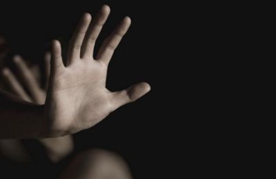 Απορρίφθηκε έφεση παππού που βίαζε την ανήλικη εγγονή