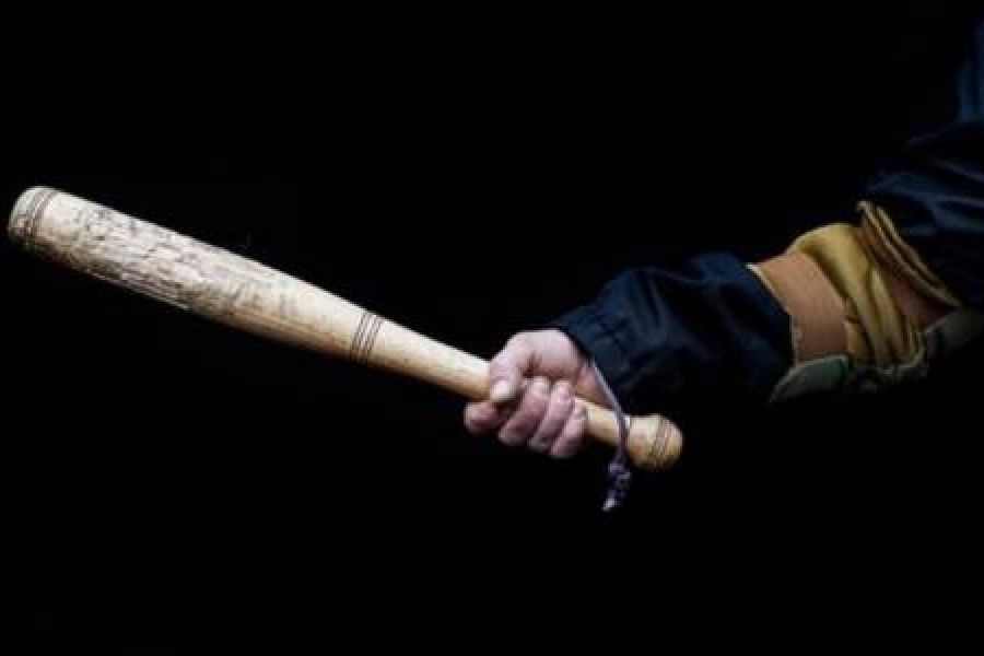 Άγρια συμπλοκή 50 ατόμων με ρόπαλα στη Λεμεσό