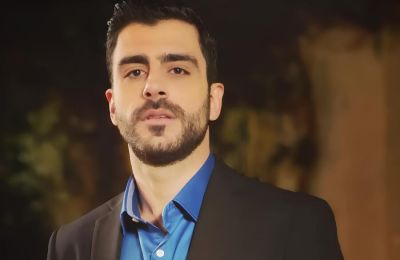 Η σπαρακτική του ανάρτηση
