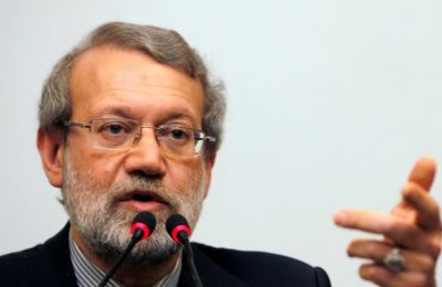 Το Ιράν διόρισε τον 68χρονο Λαριτζανί επικεφαλής του Ανώτατου Συμβουλίου Εθνικής Ασφαλείας, το οποίο είναι υπεύθυνο για τη χάραξη της στρατηγικής άμυνας και ασφάλειας του Ιράν.