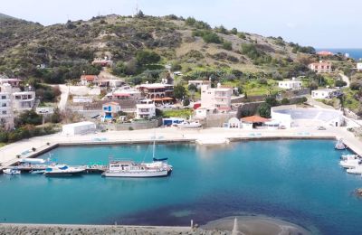 Παλιές αποθήκες στον Κάτω Πύργο μετατρέπονται σε πολιτιστικό κέντρο