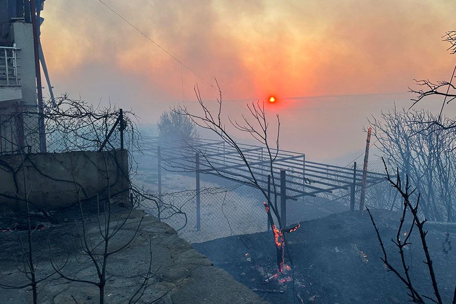 Τουρκία: Πάνω από 2.000 άνθρωποι απομακρύνθηκαν λόγω τεράστιας φωτιάς Τουρκία: Πάνω από 2.000 άνθρωποι απομακρύνθηκαν λόγω τεράστιας φωτιάς
