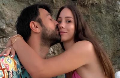 «Εκεί της απαντάω, “νομίζω ότι πρέπει να κάνουμε ένα τεστ εγκυμοσύνης”»