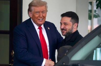 New York Times: Μπορεί ο Ζελένσκι να εμπιστευτεί τον Τραμπ; 