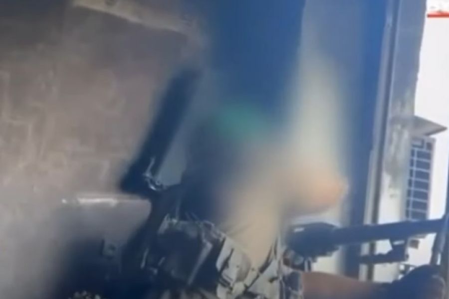 Βίντεο:Eλεύθερος σκοπευτής από την Ουκρανία εξουδετερώνει δύο Ρώσους Βίντεο:Eλεύθερος σκοπευτής από την Ουκρανία εξουδετερώνει δύο Ρώσους