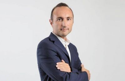 Το παρασκήνιο μέσα στον Ιούλιο ήταν μεγάλο