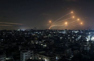 Ενεργοποιήθηκαν τα συστήματα αντιαεροπορικής άμυνας