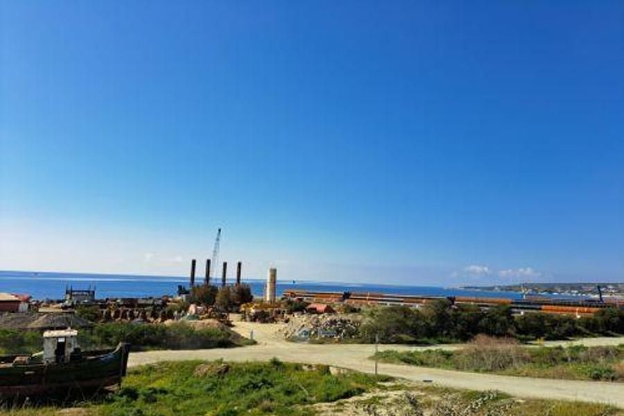 Τερματικό: Η κυβέρνηση διαχειρίζεται τη μείωση της ζημιάς