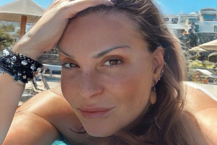 Αυτός ο άντρας έκανε διακοπές στην Κρήτη με την Γερμανού Αυτός ο άντρας έκανε διακοπές στην Κρήτη με την Γερμανού
