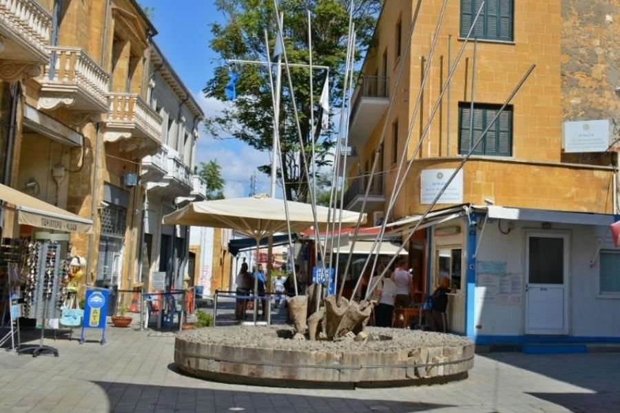 Περνούν στις ελεύθερες περιοχές και με ταυτότητα του ψευδοκράτους Περνούν στις ελεύθερες περιοχές και με ταυτότητα του ψευδοκράτους