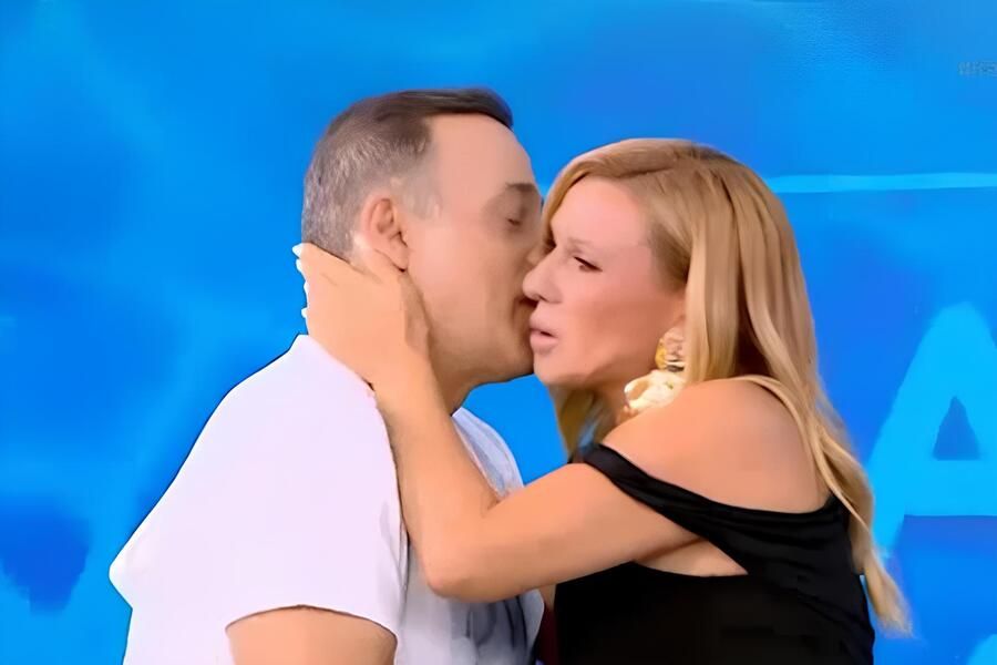 Συγκινημένη η Κατερίνα Καραβάτου